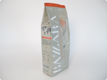 Кофе в зернах Bazzara Colombia Supremo (Бадзара Колумбия Супремо)  1 кг, вакуумная упаковка, плантационный